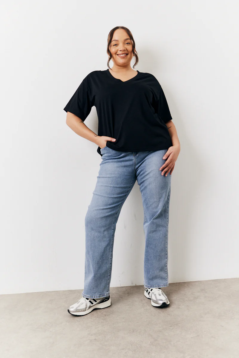 Black and White 2 Pack Slouchy V-Neck T-Shirt - Image 15