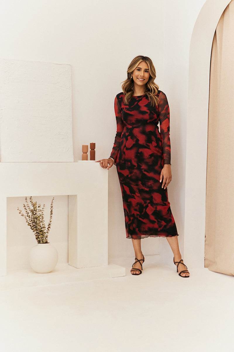 Abstract Print Mesh Open Back Detail Maxi Dress - Image 9