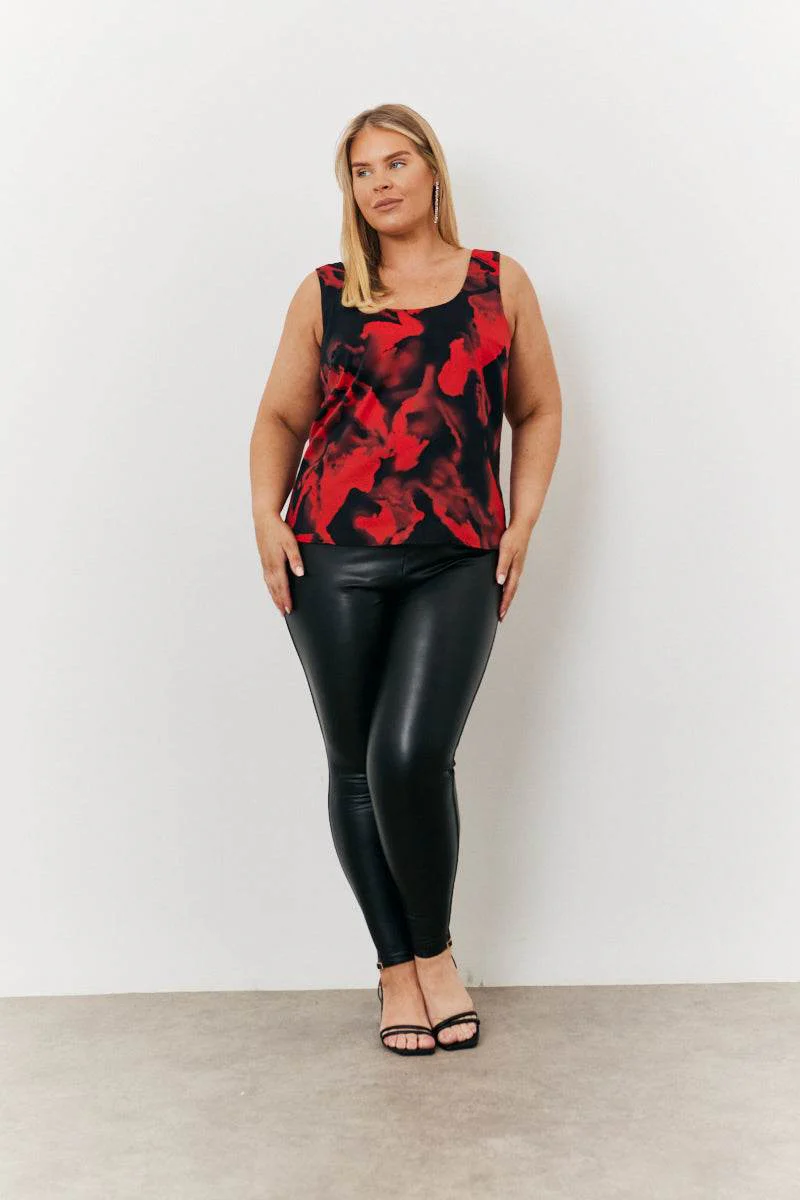 Abstract Scoop Cami Top - Image 6