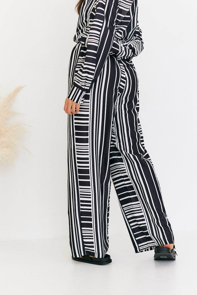 Abstract Stripe Co-Ord Trouser - Image 3