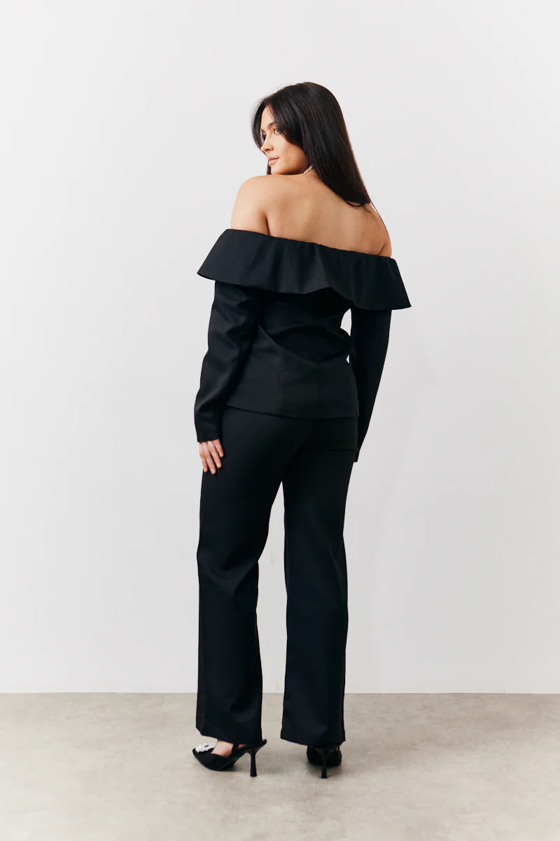 Black Bardot Button Through Blazer - Image 4