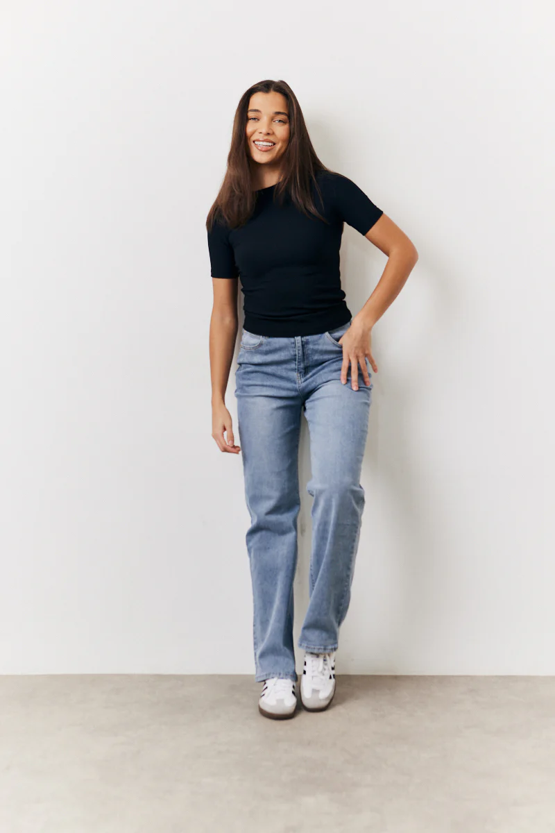 Black Ribbed Crew Neck Short Sleeve Top