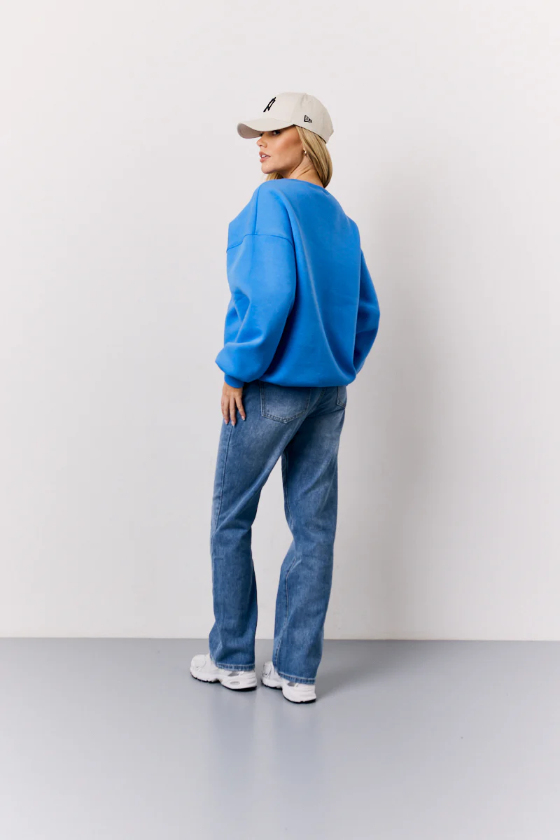 Blue Borg Graphic Sweater - Image 4