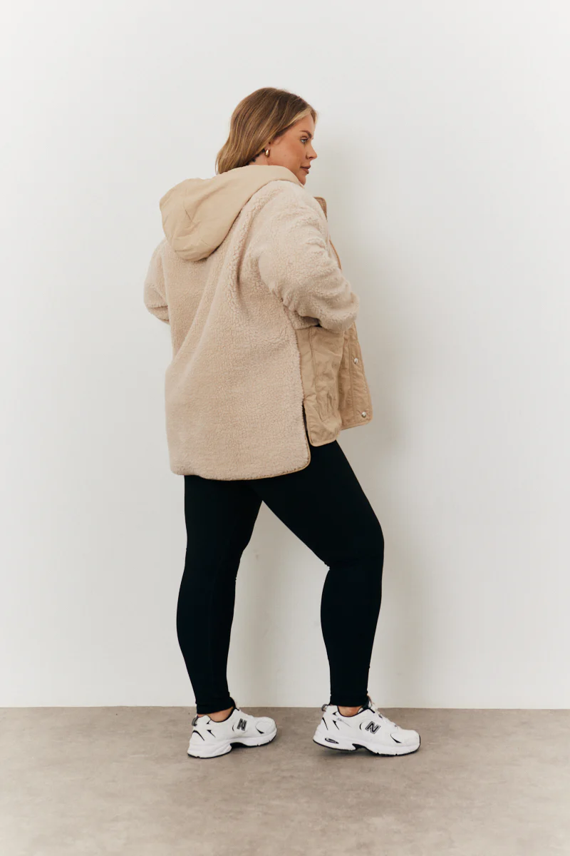 Borg Patched Quilted Jacket - Image 9