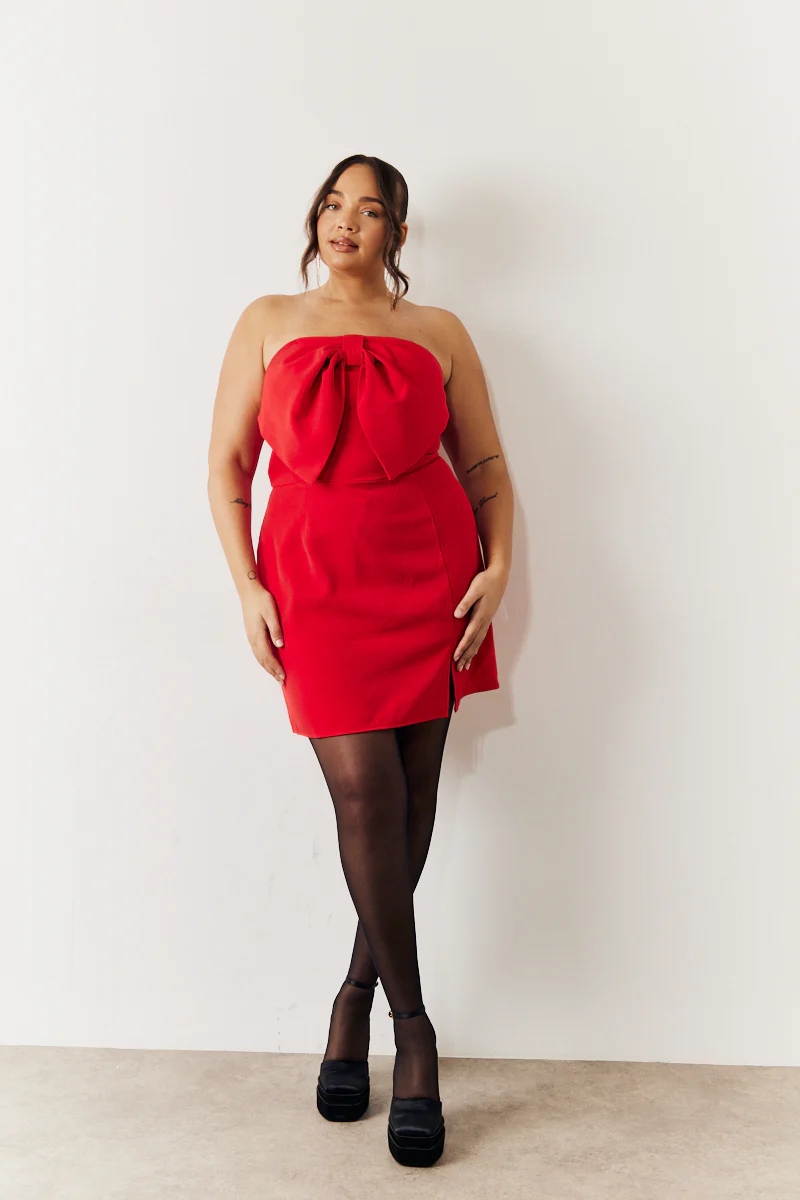 Red Bandeau Bow Front Split Hem Mini Dress - Image 6
