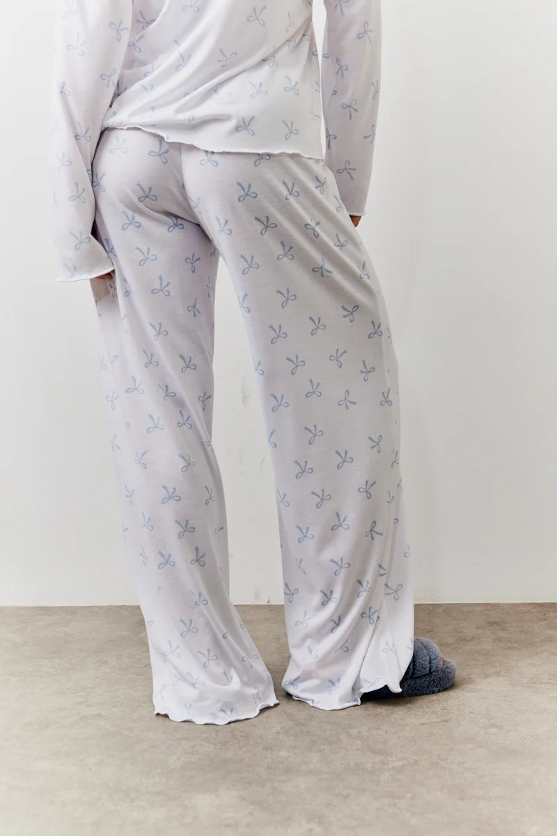 White Bow Print Long Sleeve Top and Trouser PJ Set - Image 5