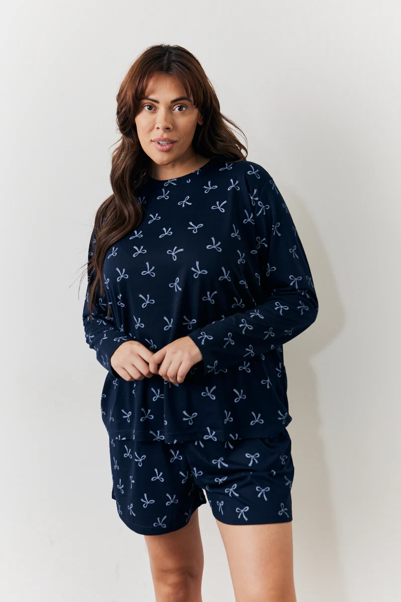 Bow Print Long Sleeve and Short PJ Set - Image 8