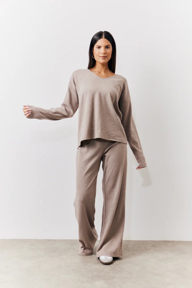 Brushed Rib v Neck Co Ord Top - Image 2