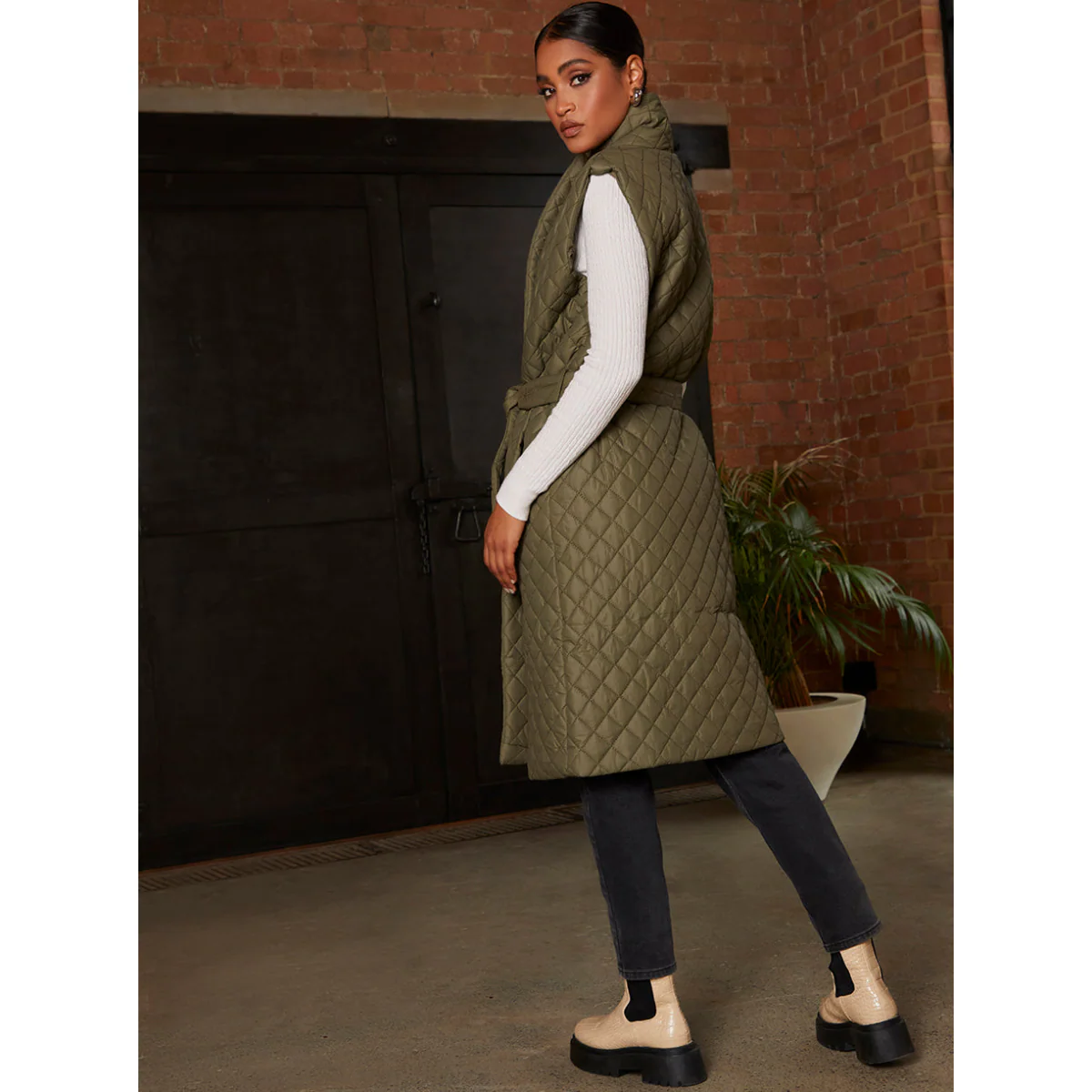Chi Chi London Diamond Quilted Longline Belted Gilet in Khaki - Image 4