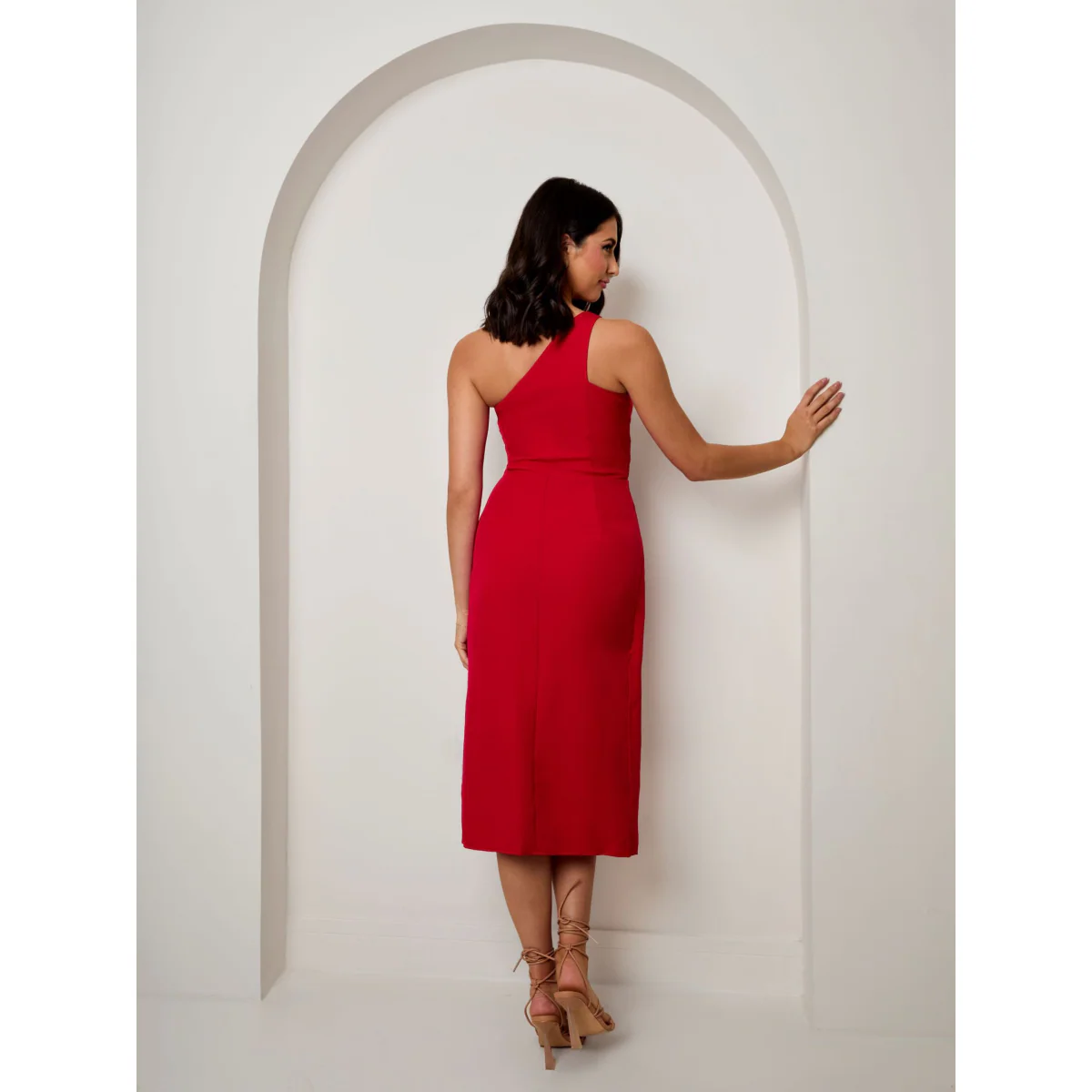 Chi Chi London One Shoulder Split Detail Midi Dress in Red - Image 3