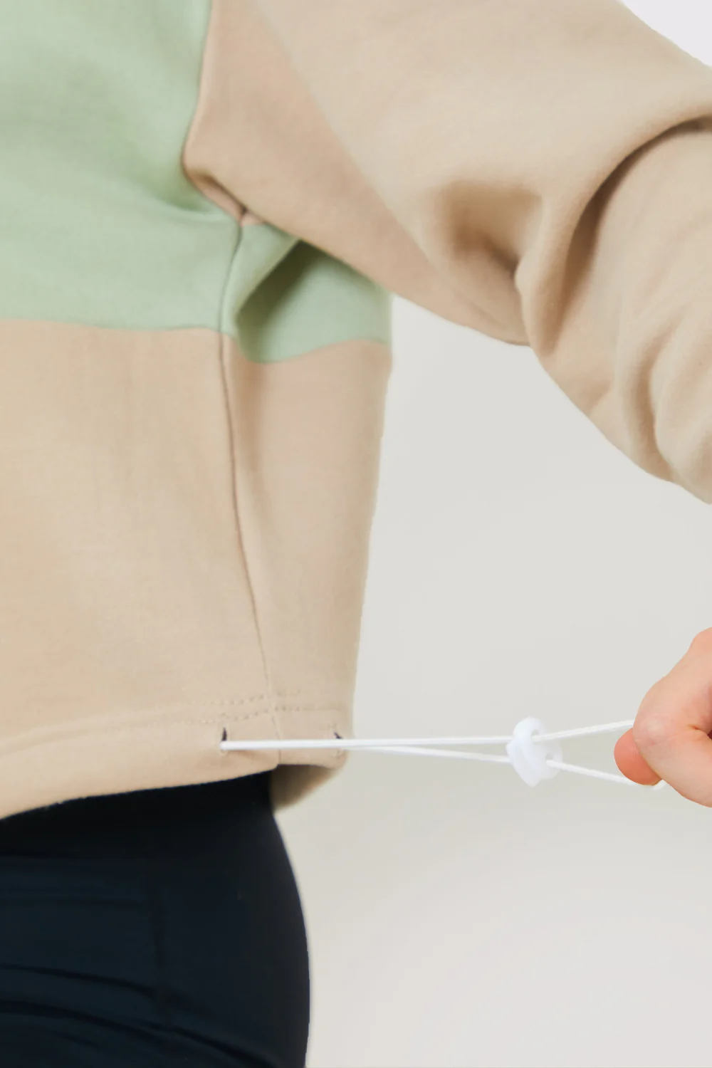 Colourblock Half Zip Sweatshirt - Image 4