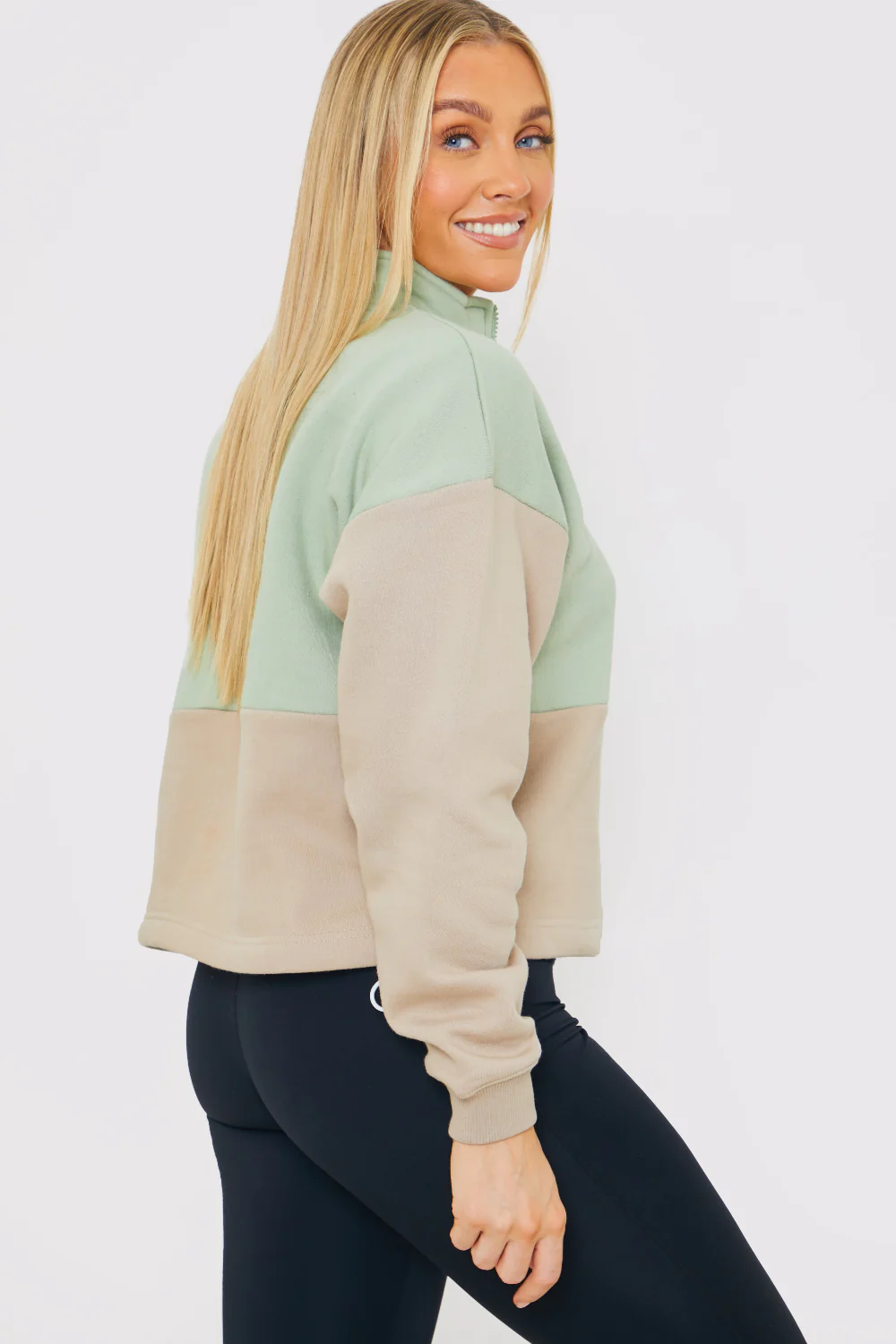 Colourblock Half Zip Sweatshirt - Image 5