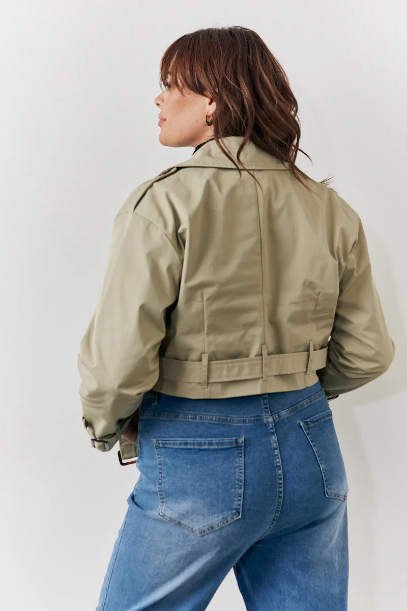 Cropped Belted Trench Coat - Image 7