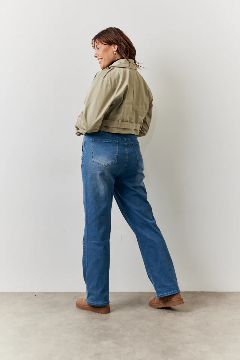 Cropped Belted Trench Coat - Image 8