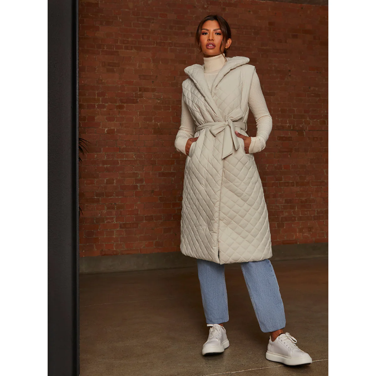 Diamond Quilted Longline Belted Gilet in Cream - Image 2