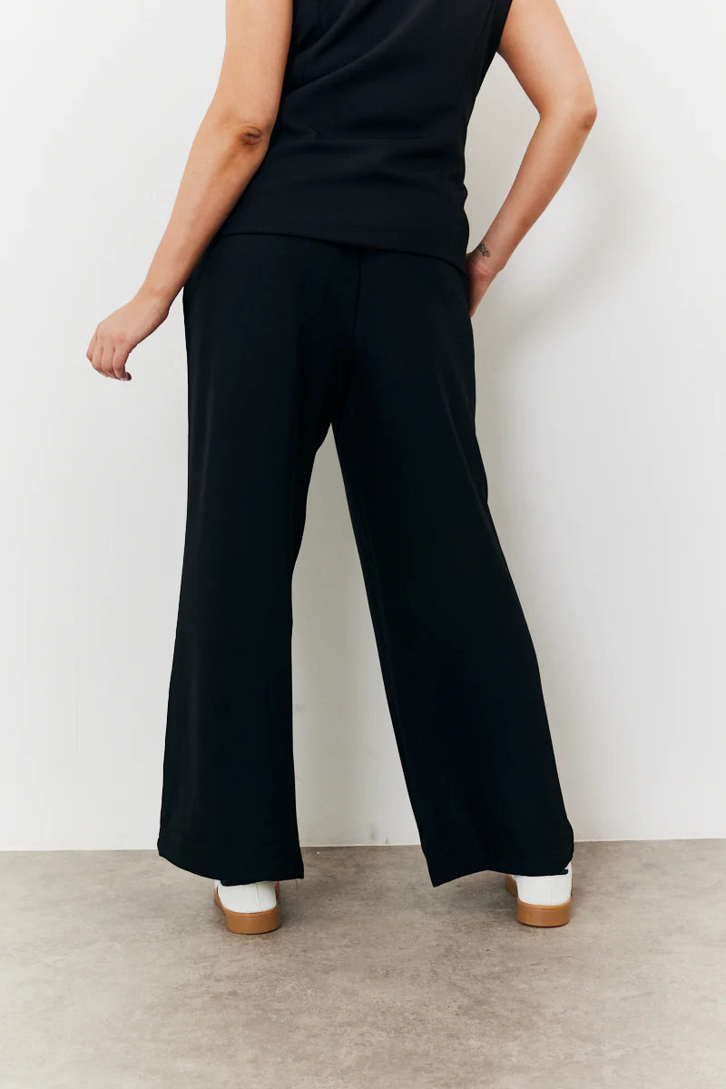 Elasticated Mid Rise Wide Leg Trouser - Image 11