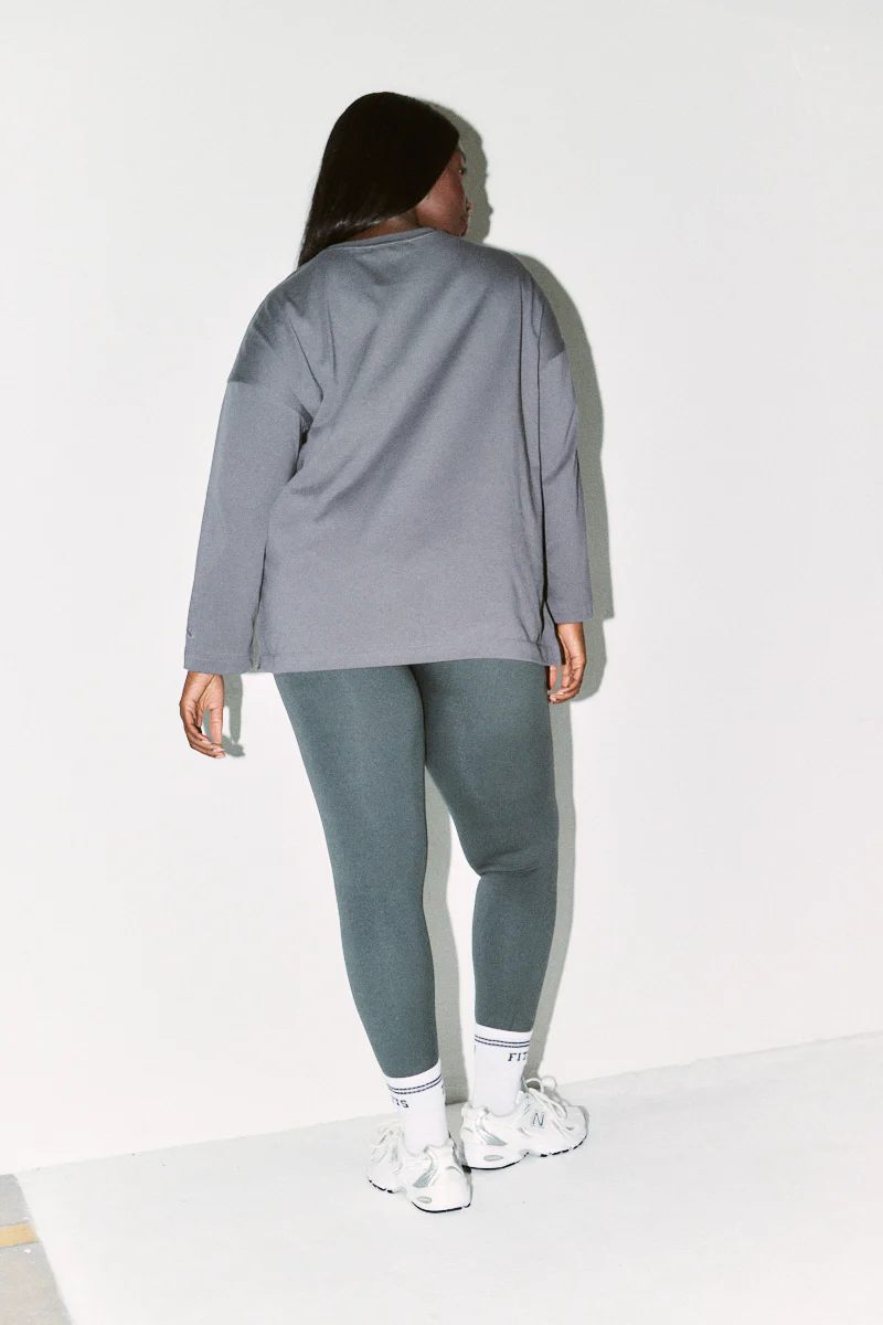Fits Embroidered Crew Neck Long Sleeve T-Shirt - Image 8