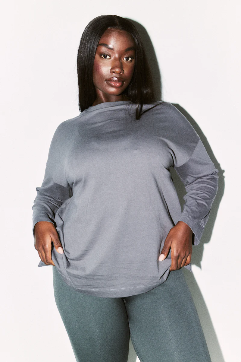 Fits Embroidered Crew Neck Long Sleeve T-Shirt - Image 9