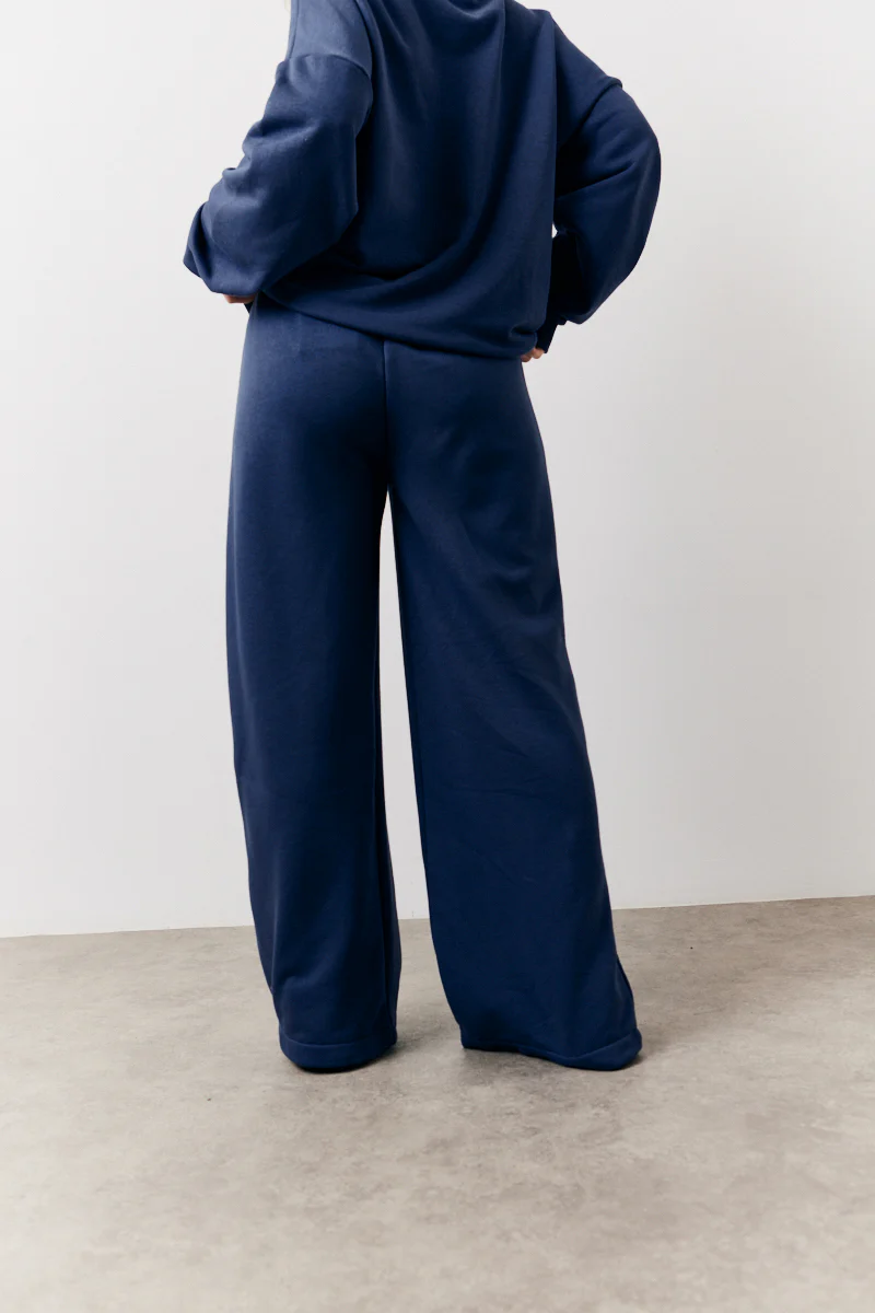 Navy Fits Graphic Straight Leg Co-Ord Jogger - Image 3