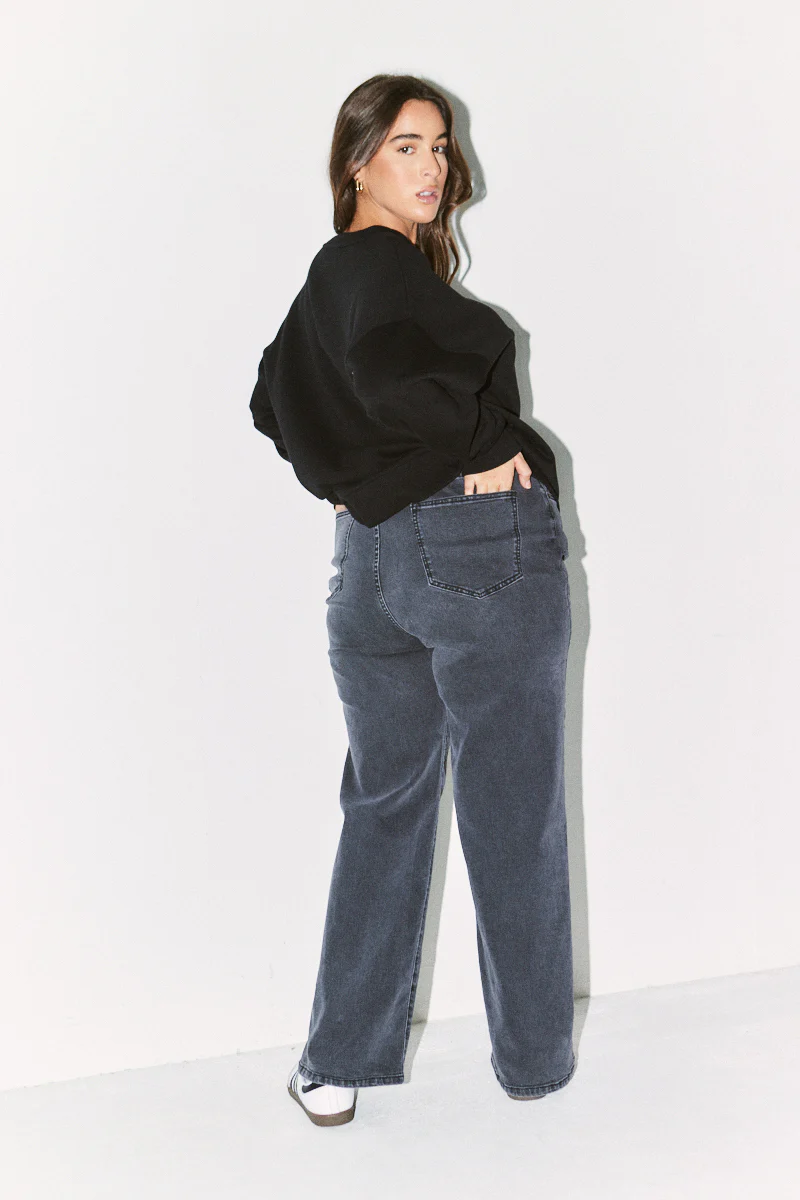 Printed Fits Crew Neck Sweatshirt - Image 4
