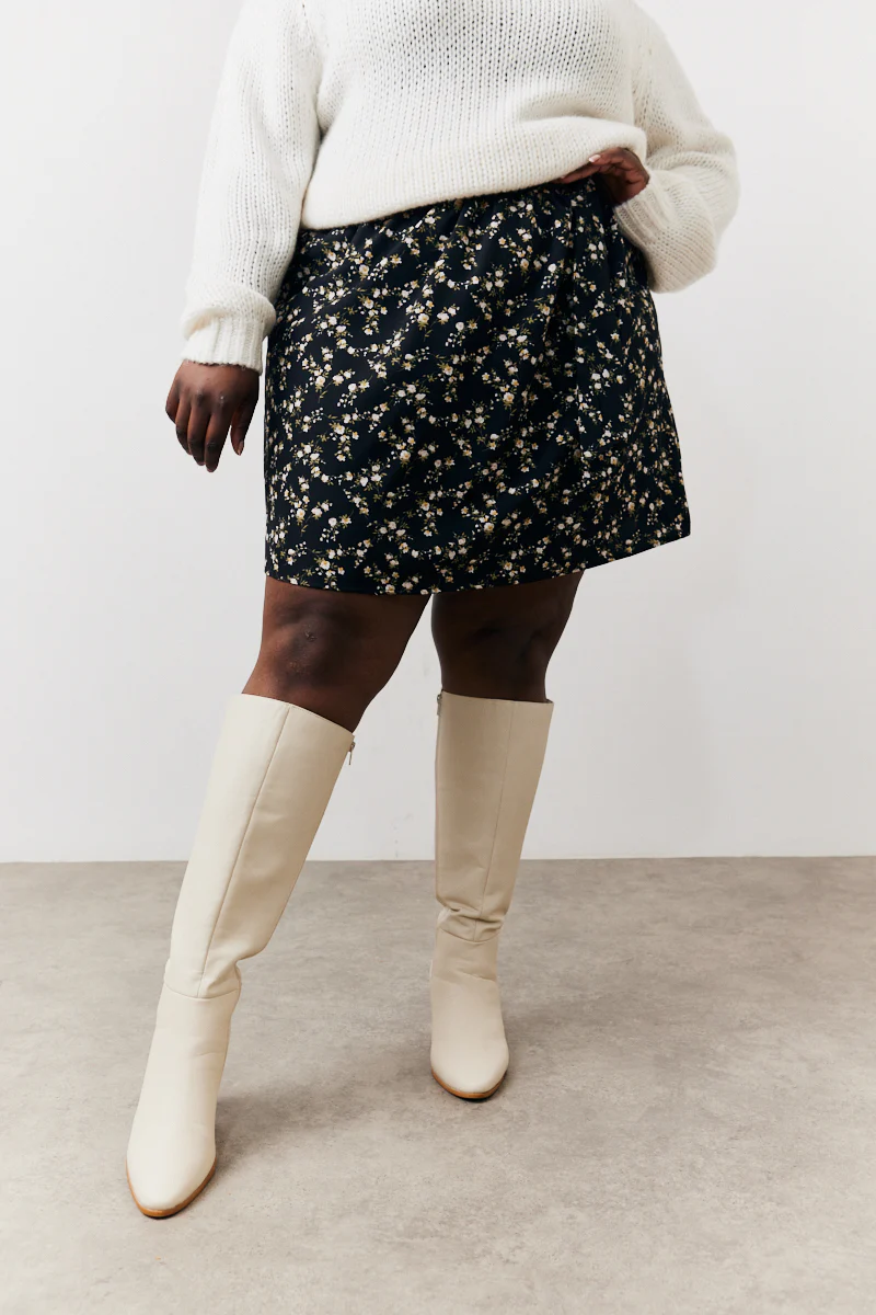 Black Floral Flippy Mini Skirt - Image 6