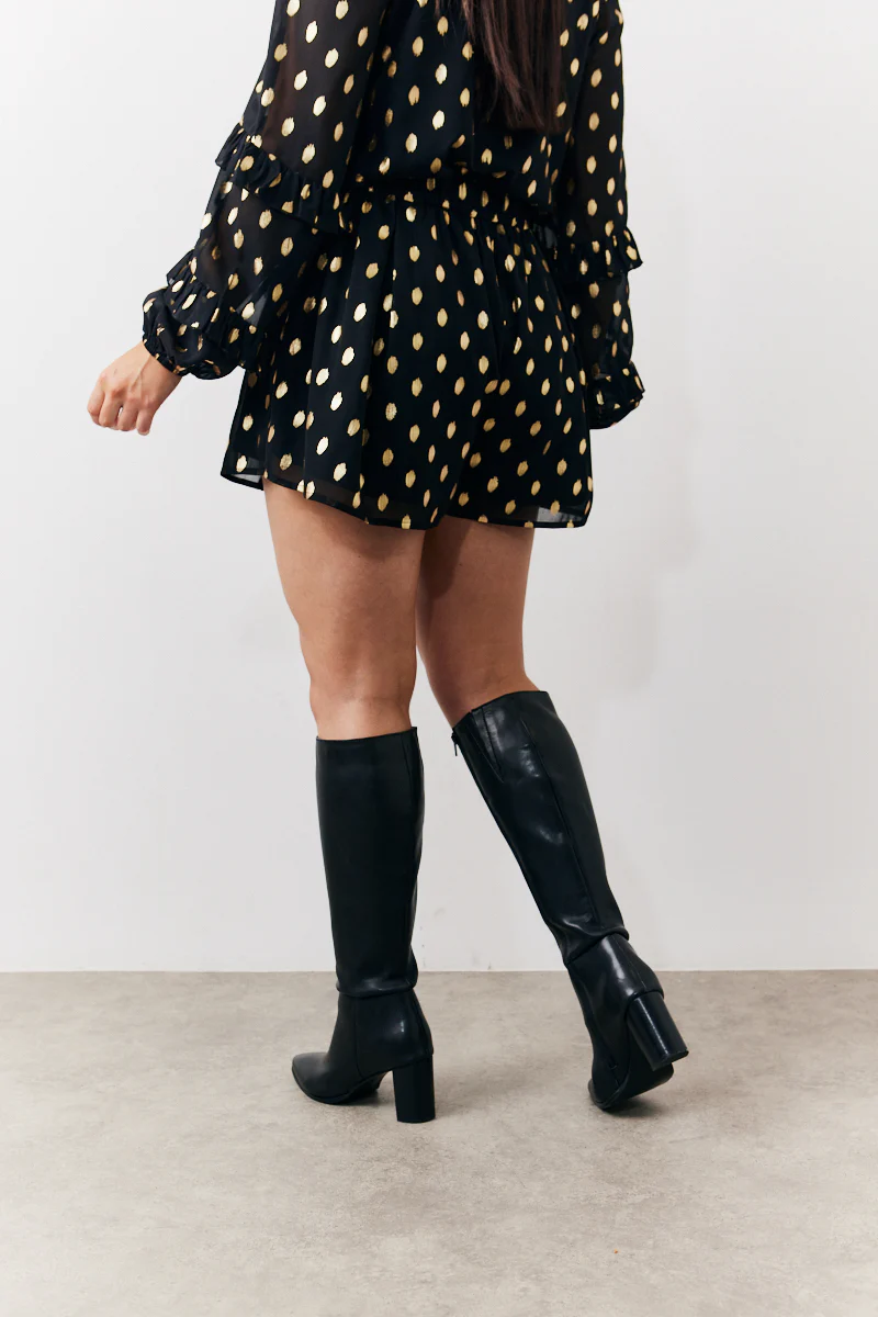 Black Foil Detail Chiffon Shorts - Image 4