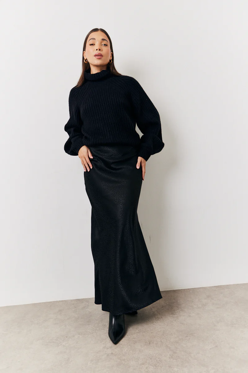 Black Jacquard Printed Slip Skirt - Image 5