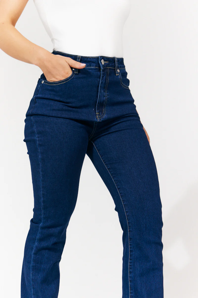 Ivy Kickflare Jeans - Image 3