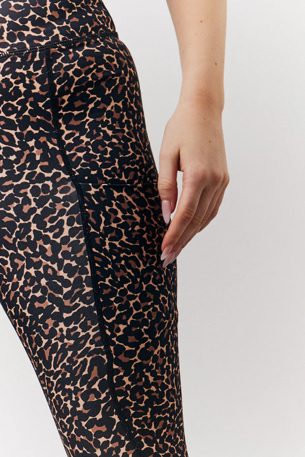 Leopard Print High Waisted Co-Ord Leggings - Image 5