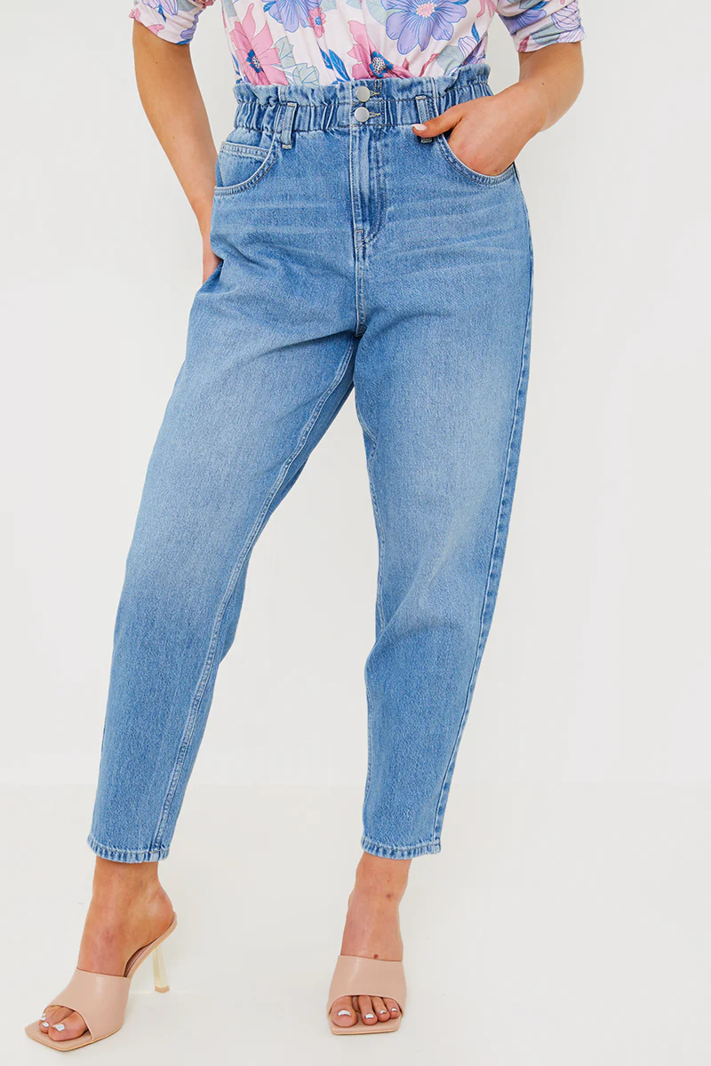 Lightwash Denim Paperbag Jeans - Image 9