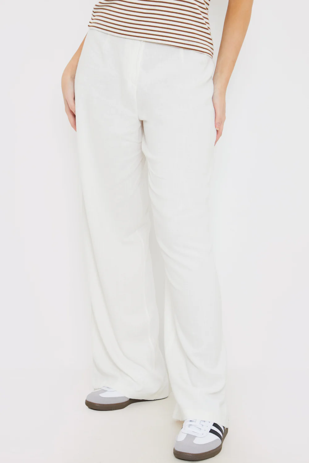 Linen Look Wide Leg Trousers - Image 2