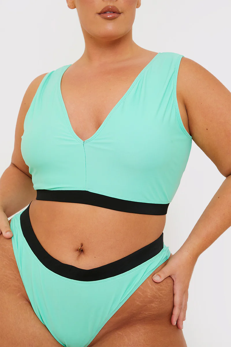 Mint and Bikini Bottoms - Image 9