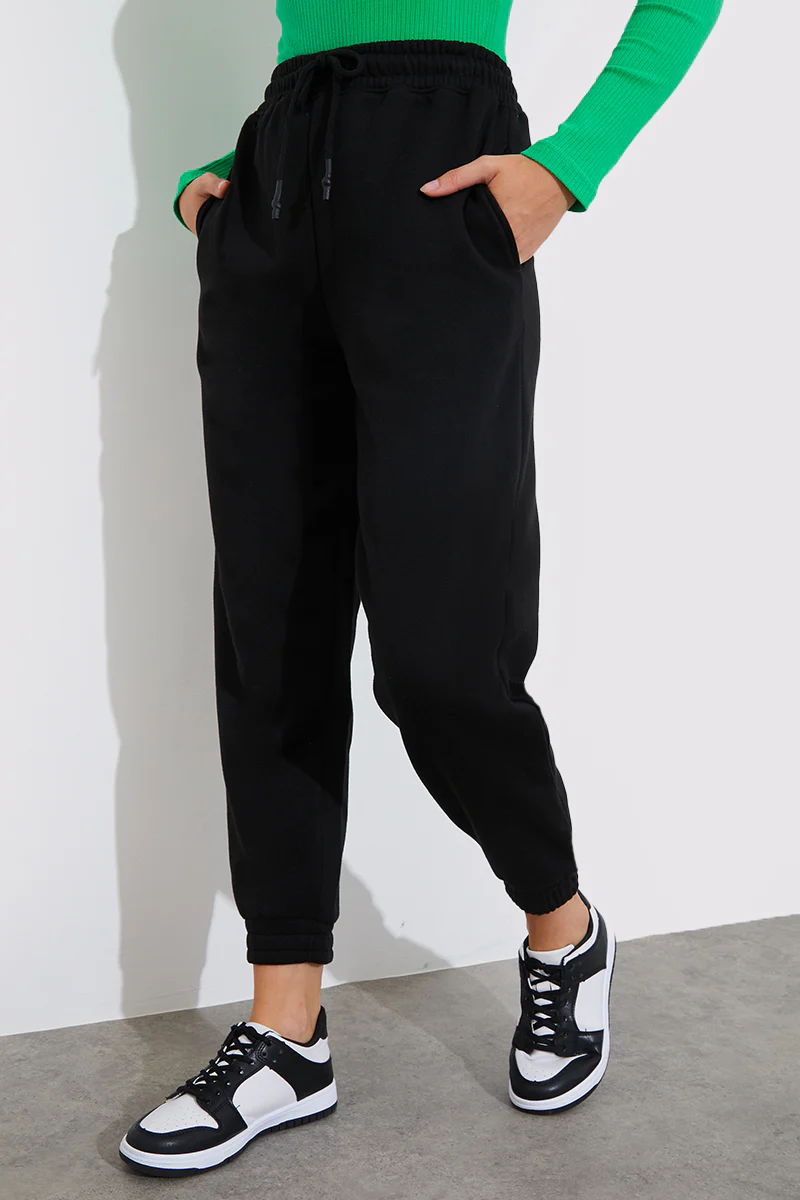 Sustainable Fleeceback Cuff Oversized Joggers - Image 4
