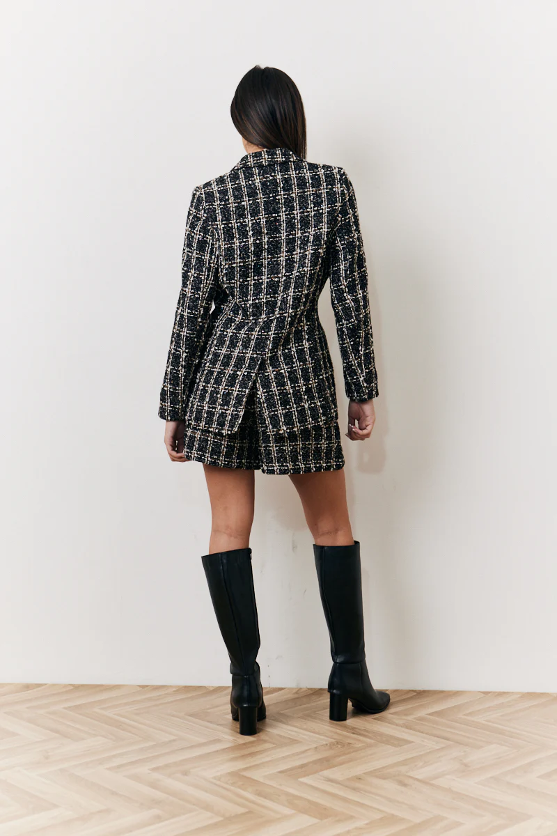 Occasion Black Boucle Check Short - Image 3