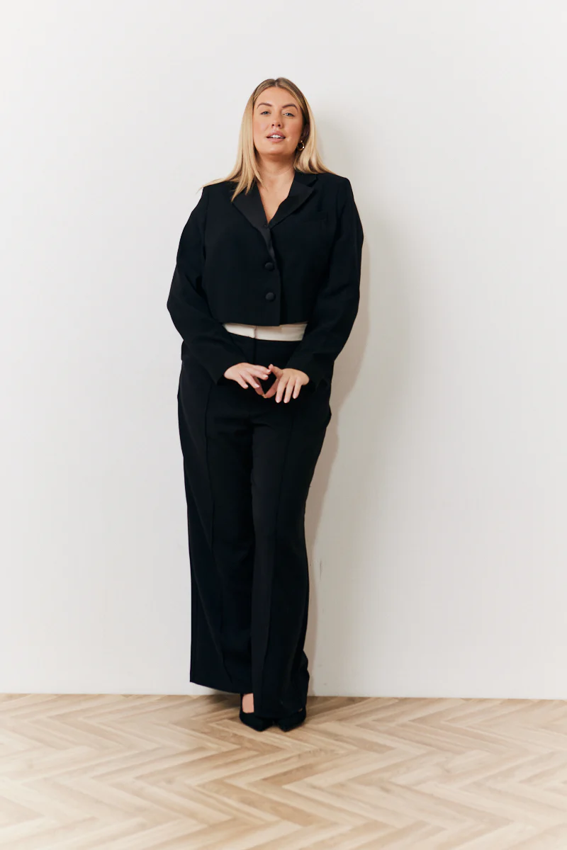 Occasion Black Cropped Tux Blazer - Image 6