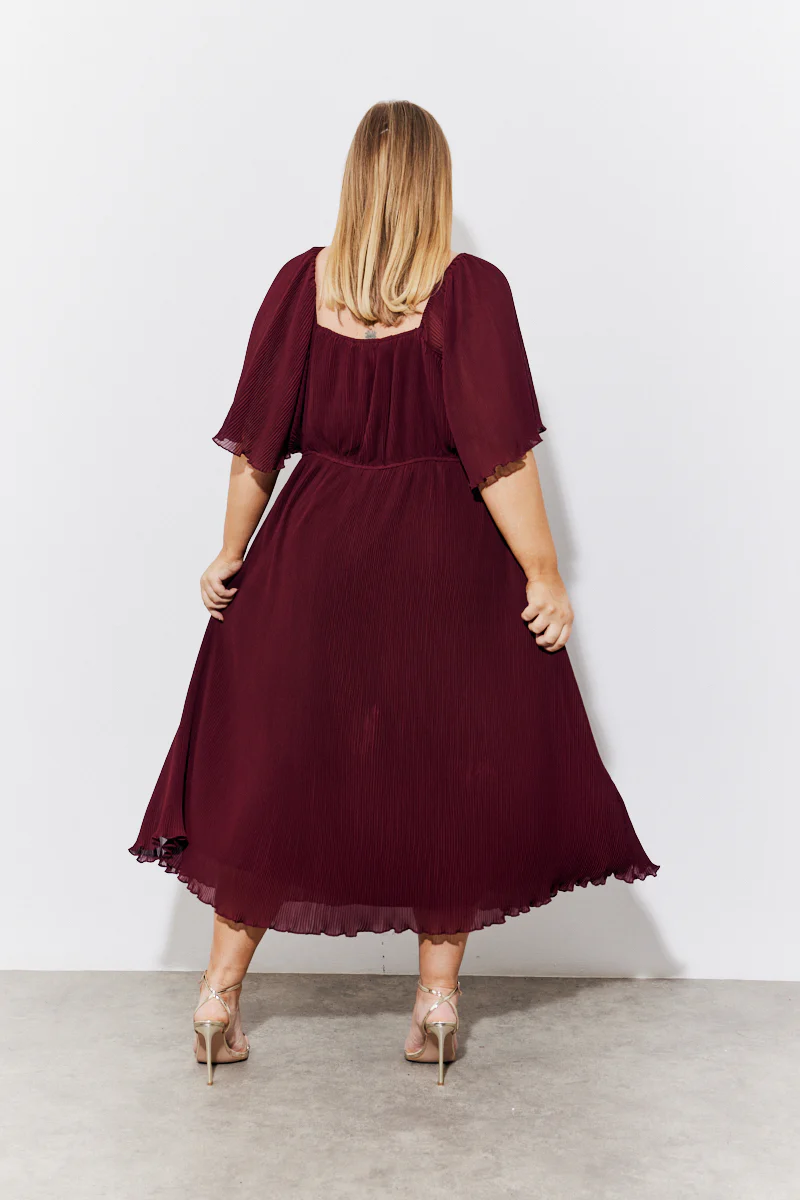 Burgundy Chiffon Angel Sleeve Midaxi Dress - Image 3