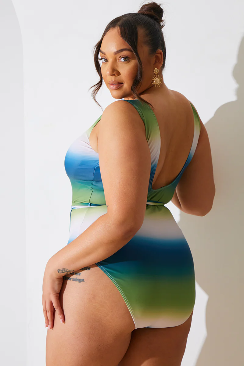 Ombre Scoop Neck Belt Detail Swimsuit - Image 8