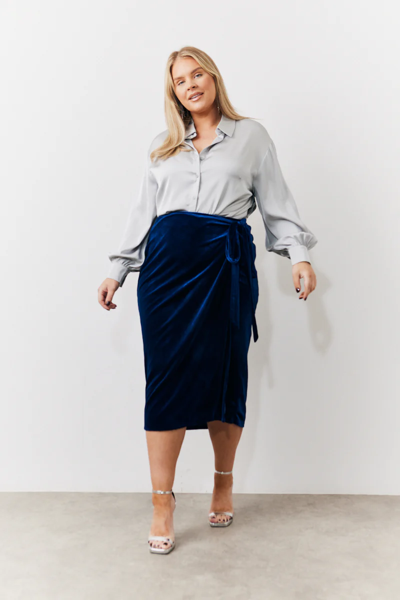 Silver Satin Shirt - Image 2