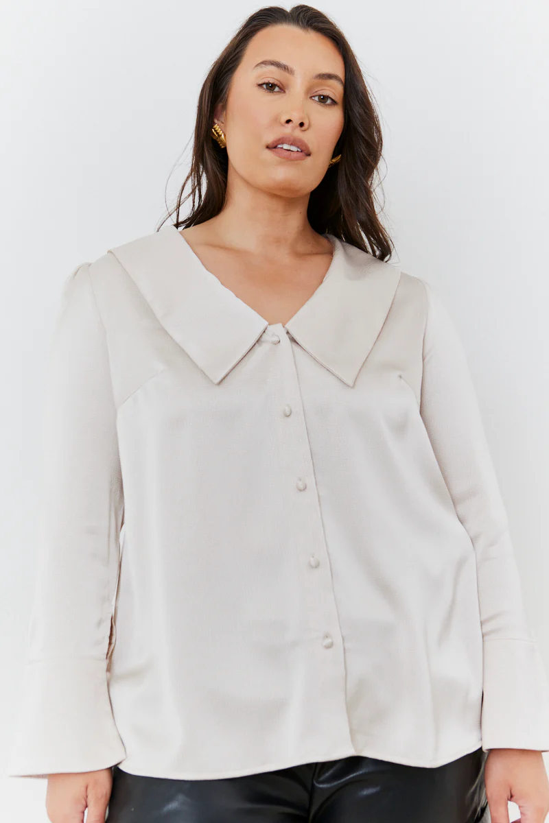 Oversized Collar Blouse - Image 5