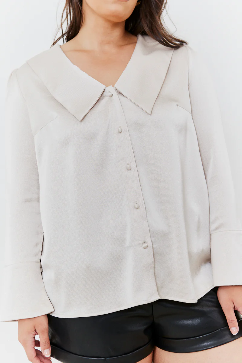 Oversized Collar Blouse - Image 7