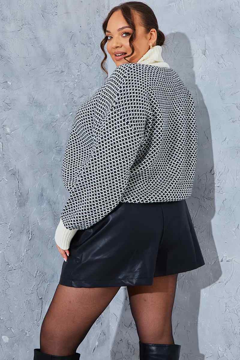 Leather Look High Waisted Boxy Shorts - Image 7