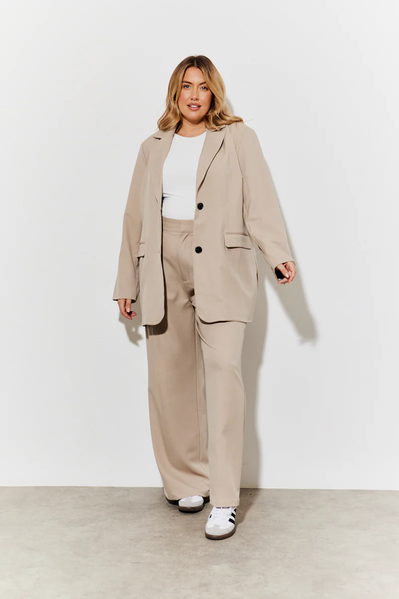 Relaxed Tailored Blazer - Image 6