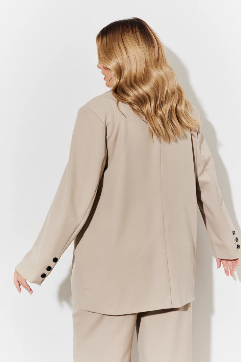 Relaxed Tailored Blazer - Image 7