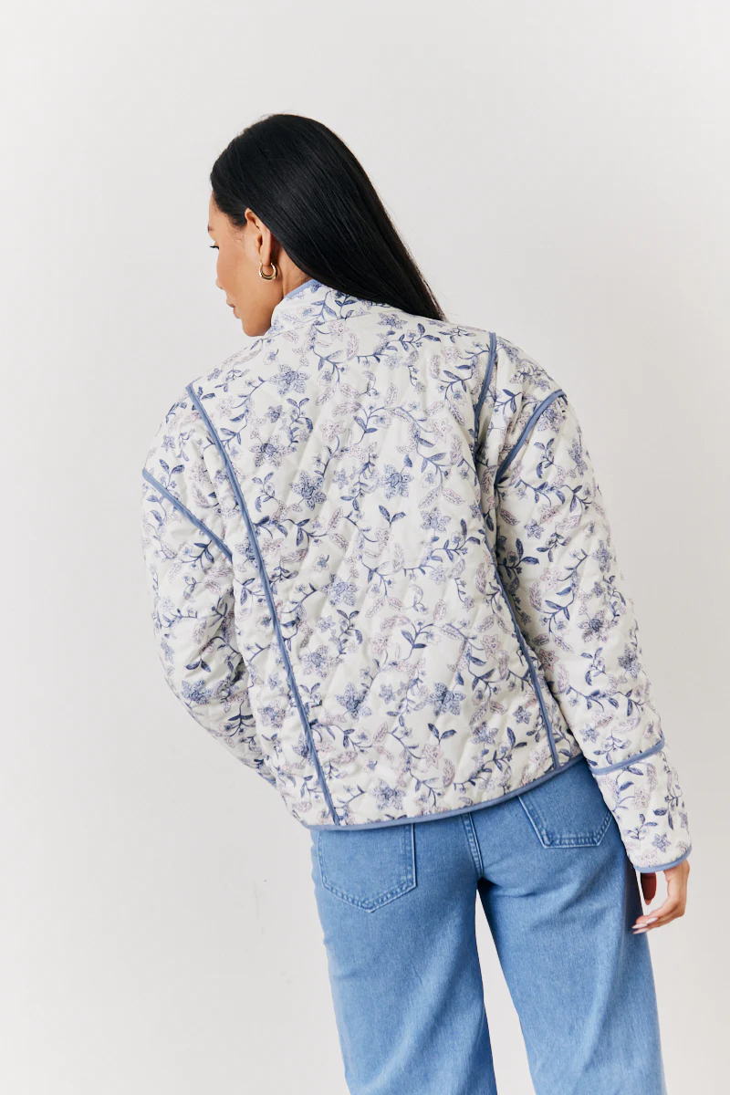 Reversible Printed Quilted Jacket - Image 9