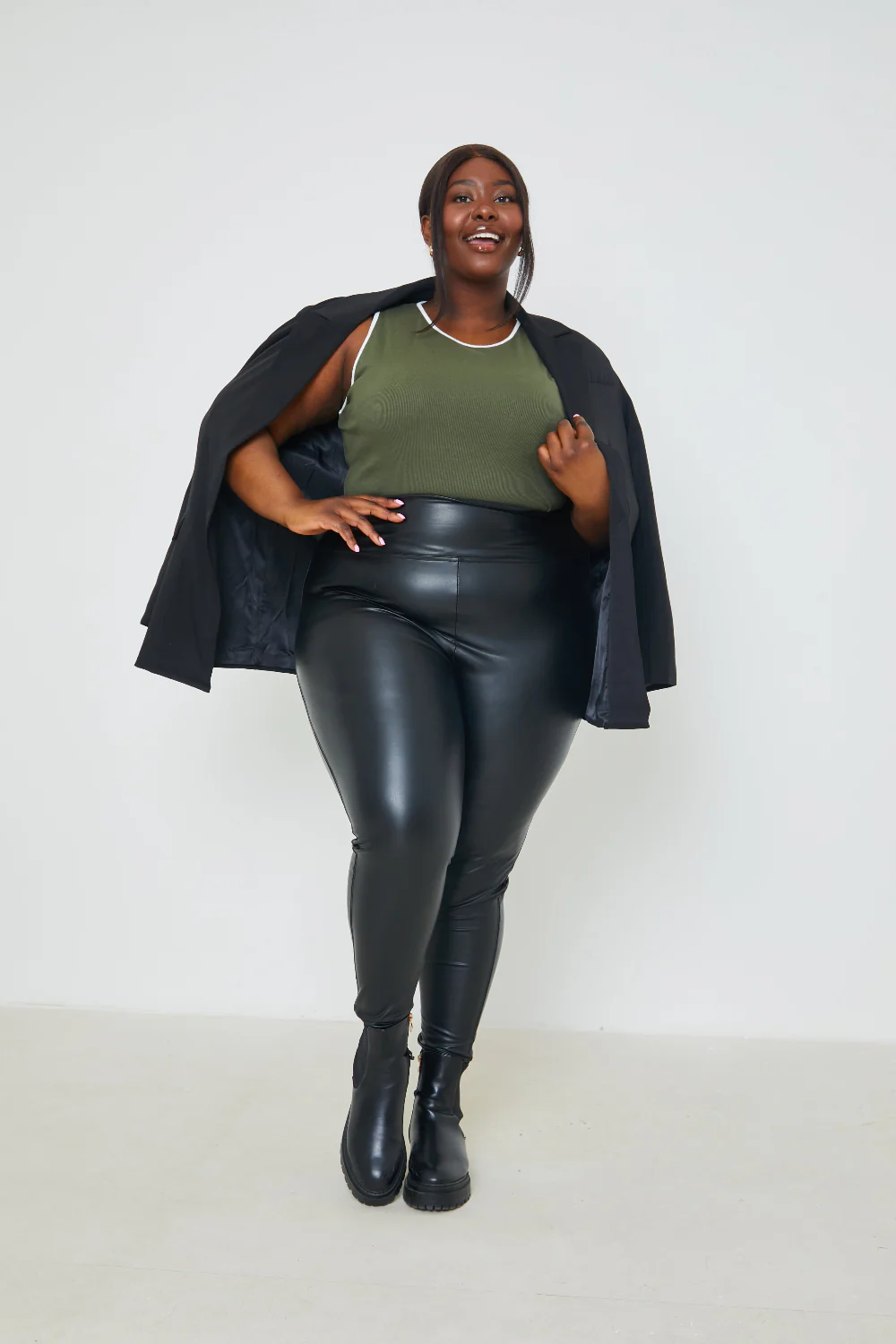 RIB CONTRAST BINDING BODYSUIT - Image 10