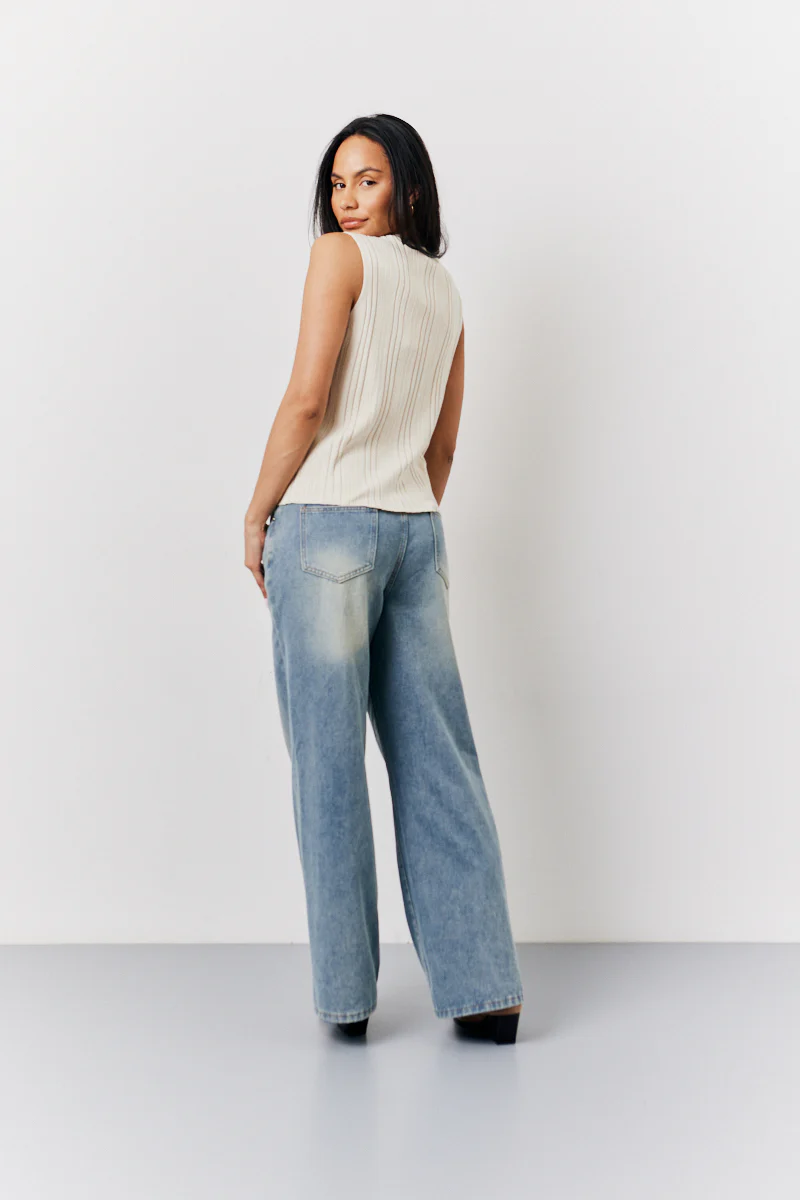 Ecru Ribbed Button Up Knitted Waistcoat - Image 3