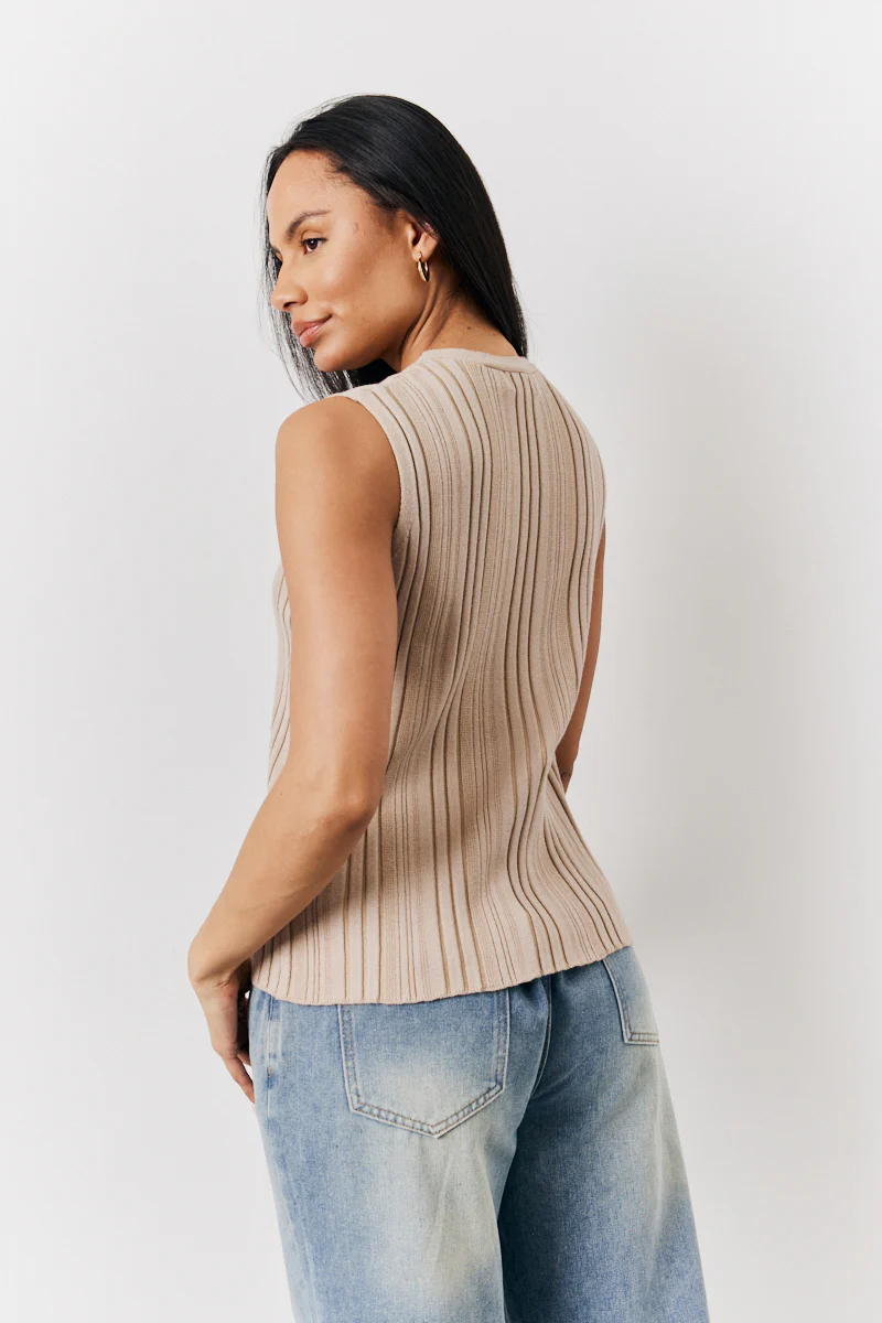 Mocha Ribbed Button Up Knitted Waistcoat - Image 4