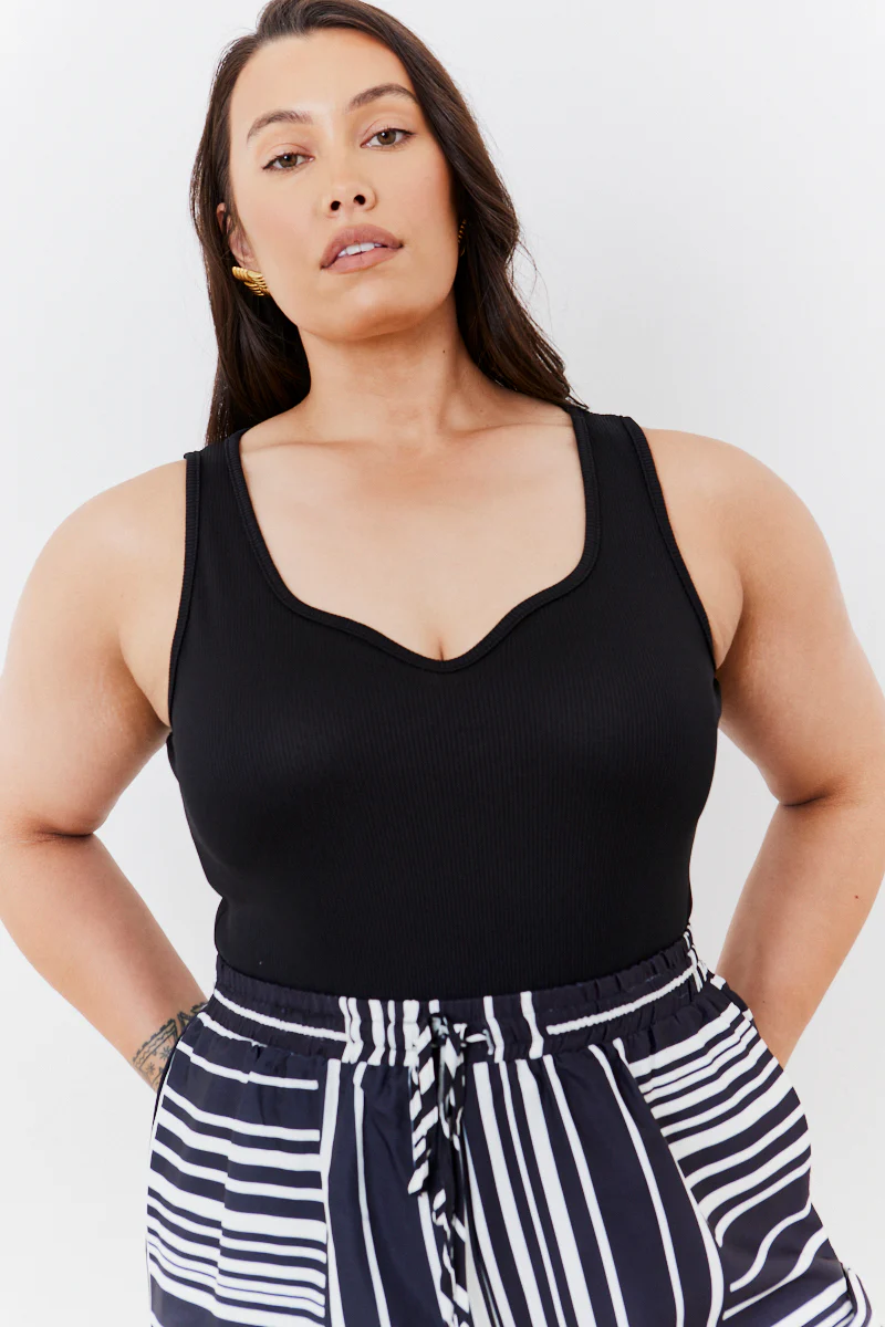 Ribbed Sweetheart Neckline Bodysuit - Image 3
