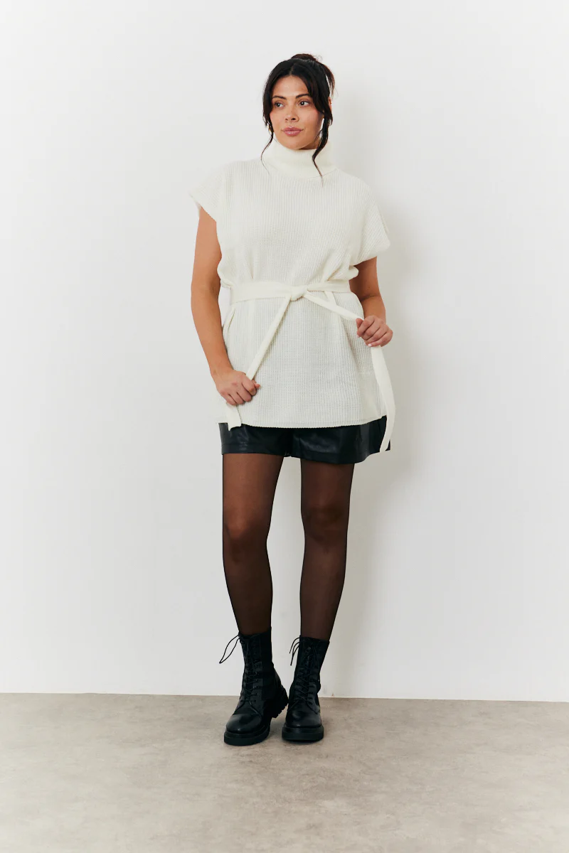 Roll Neck Belted Knit Longline Jumper - Image 6