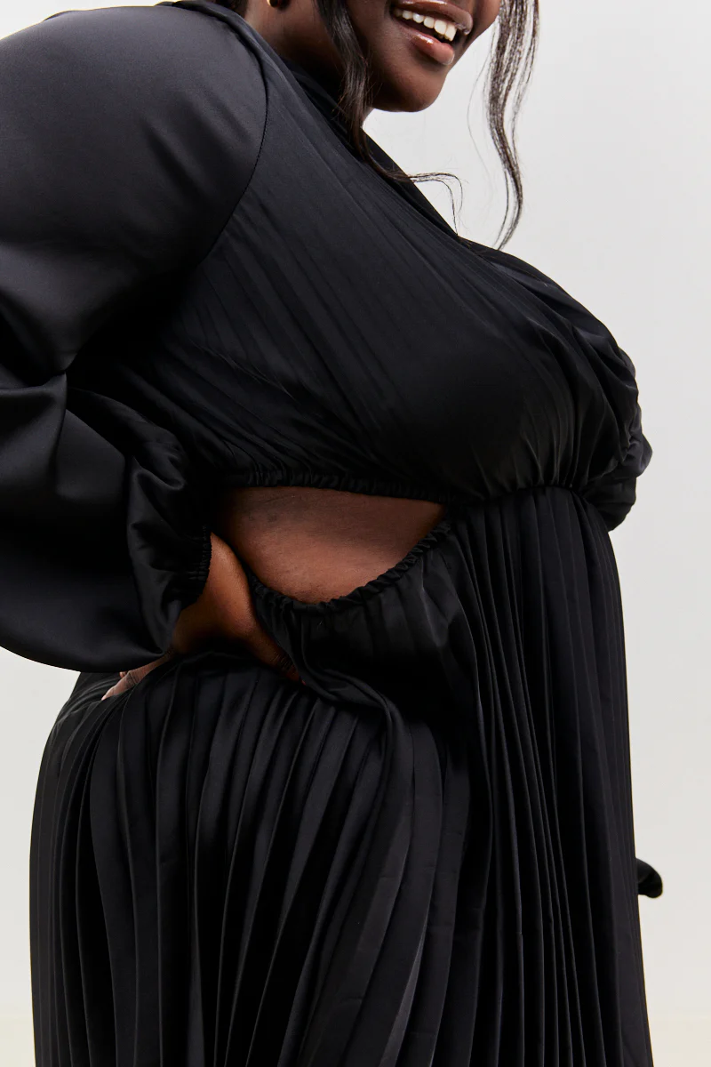 Satin Pleated Cut Out Detail Mini Dress - Image 8